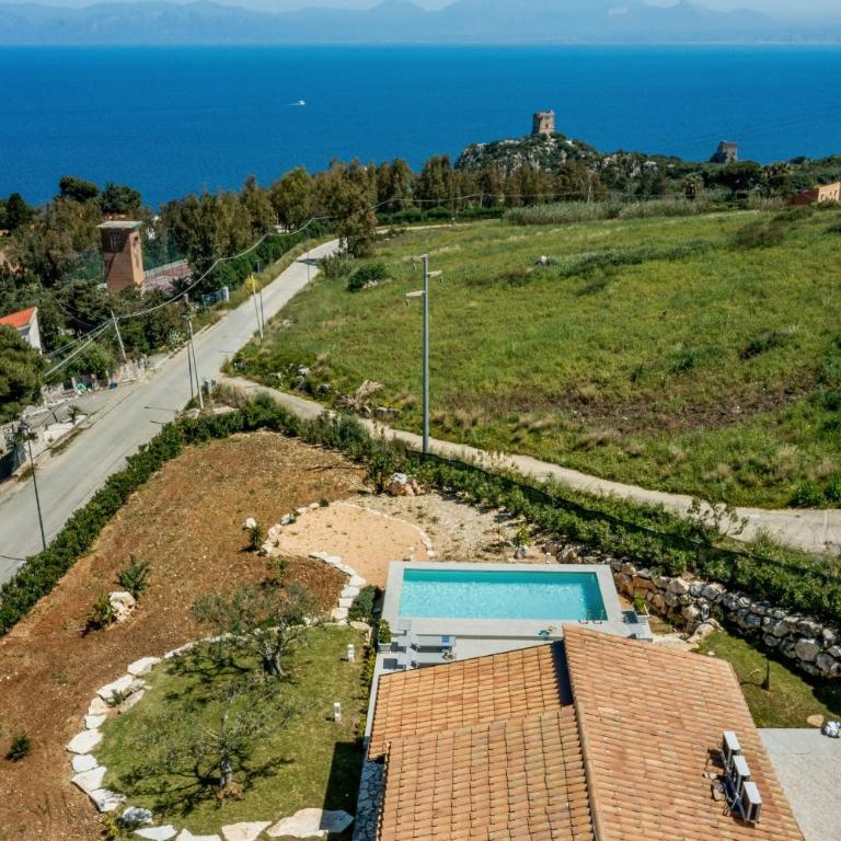 Villa Lidia con piscina privata - Villa - 12