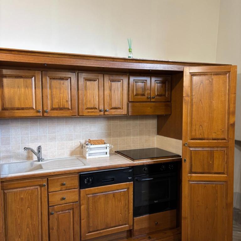 Loft Vicolo di Vallepiatta 2 min Piazza del Campo con parcheggio - Appartamento con 1 Camera da Letto - 6