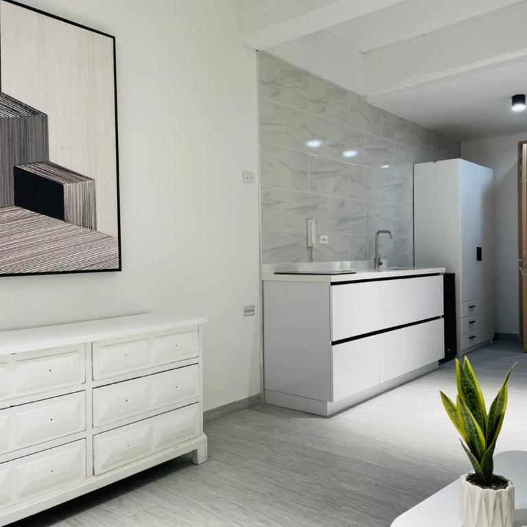 Loft Blanco de Lujo North Point Coliving - Apartamento de 1 dormitorio - 16