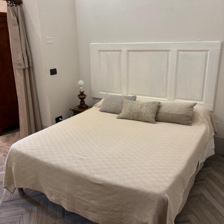 Loft Vicolo di Vallepiatta 2 min Piazza del Campo con parcheggio - Appartamento con 1 Camera da Letto - 9
