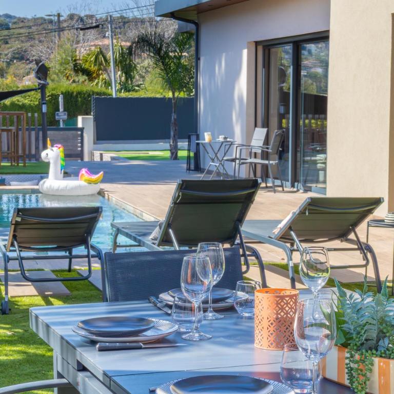 Villa piscine, plages à pied, 4 suites - Antibes - Villa con Piscina Privata - 33