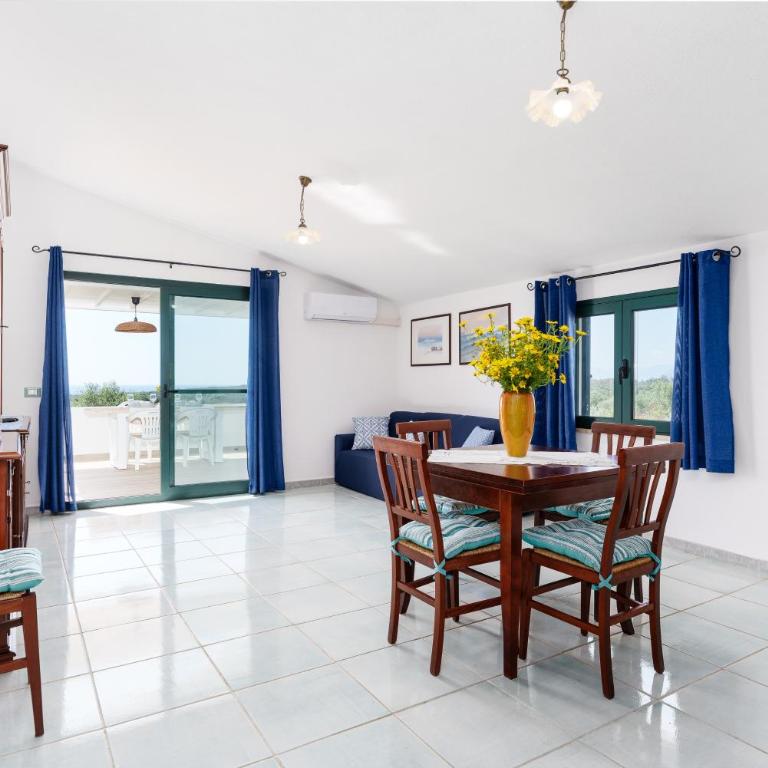 Villa Francesco con vista mare - Two-Bedroom Deluxe Apartment with Ocean View - 7