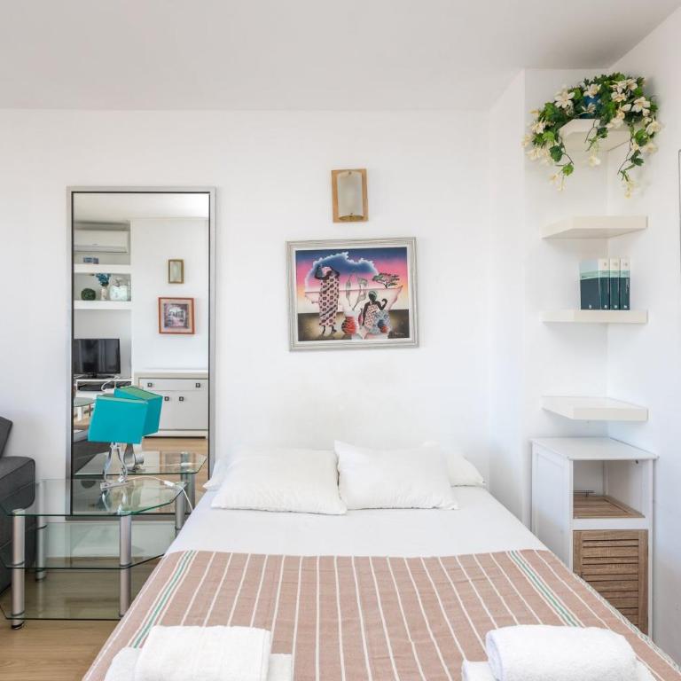 GuestReady - Las Dalias Torremolinos - Studio - 17