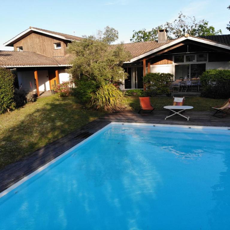 Villa Hortensia Pool AND Tranquility in Andernos Bassin - Villa mit privatem Pool - 1