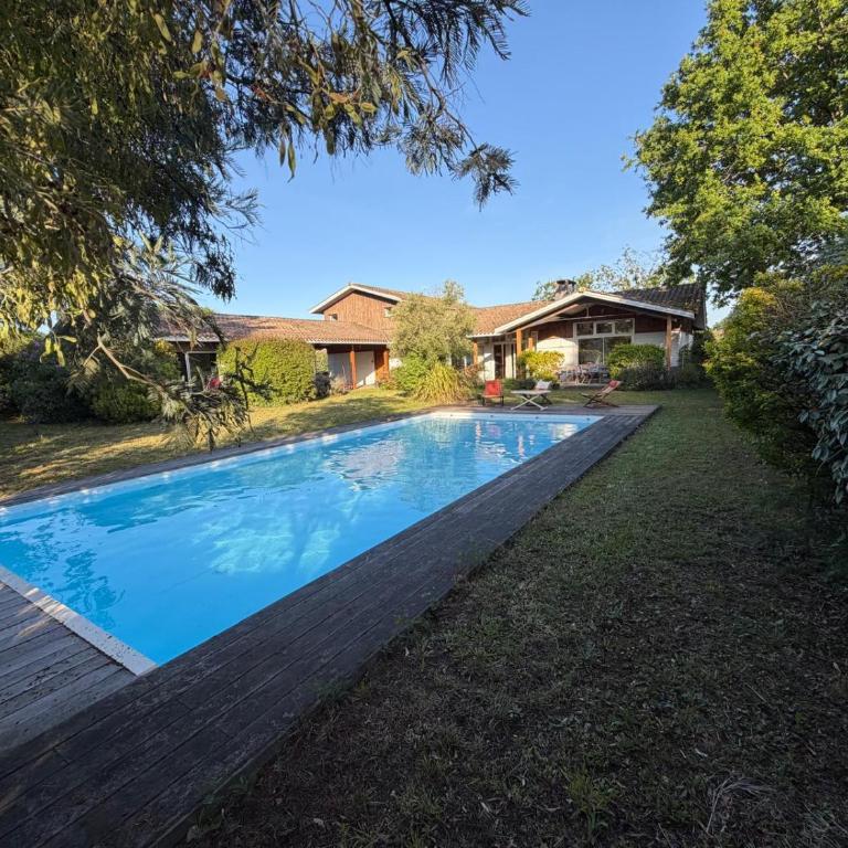 Villa Hortensia Pool AND Tranquility in Andernos Bassin - Villa mit privatem Pool - 3