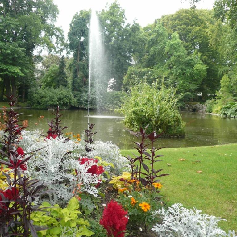 Gare SNCF Nantes & Jardin des Plantes - Two-Bedroom Apartment - 5
