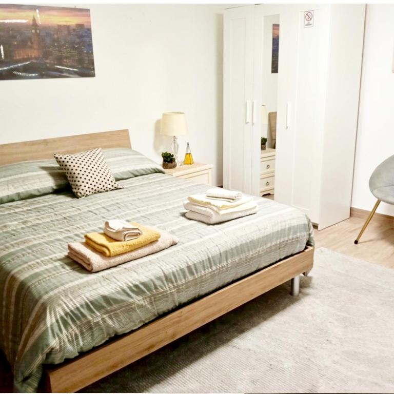 Fiorentino's House - City Centre & Hospitality - Two-Bedroom House - 13