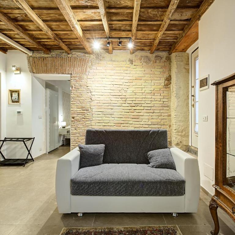 Casa Capocci 68 - Camera Deluxe (2 Adulti + 1 Bambino) - 23