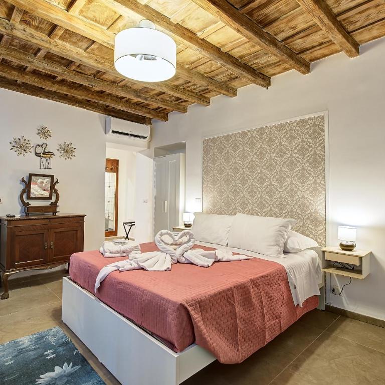 Casa Capocci 68 - Camera Deluxe (2 Adulti + 1 Bambino) - 28