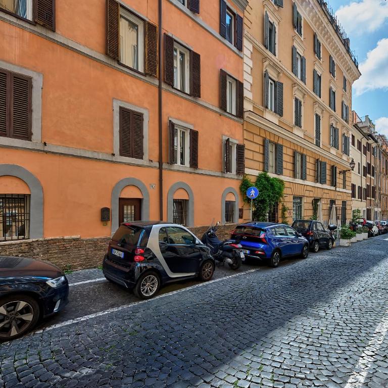 Casa Capocci 68 - Camera Deluxe (2 Adulti + 1 Bambino) - 24