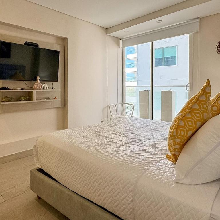 Martinique - Two-Bedroom Apartment - 11