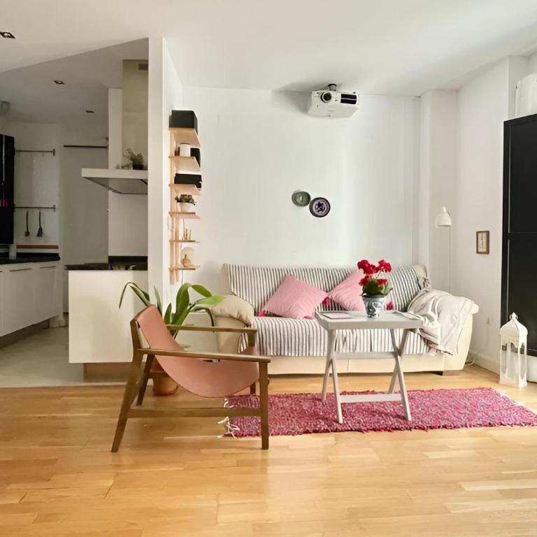 Piso Catedral - Centro Granada - Two-Bedroom Apartment - 1