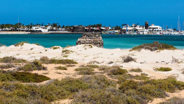 Castillo Holiday Home - Two-Bedroom House - 16