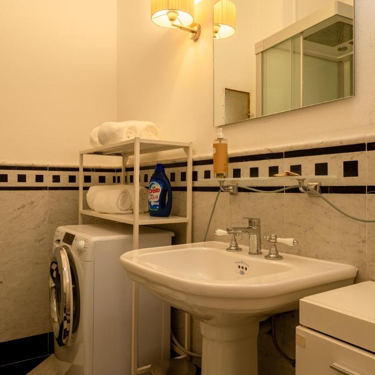 Cavour Charming Terrace - Appartamento - 26