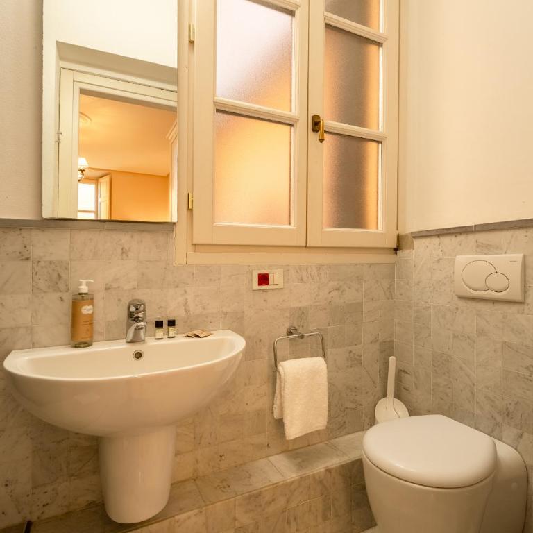 Cavour Charming Terrace - Appartamento - 39
