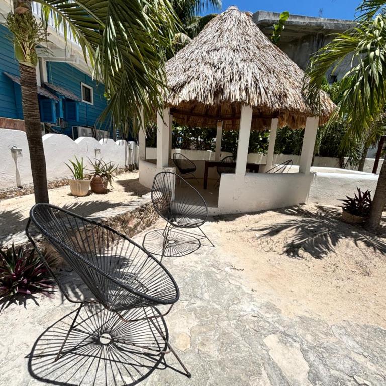 Mittoz House with beach access in Holbox downtown - Two-Bedroom House - 17