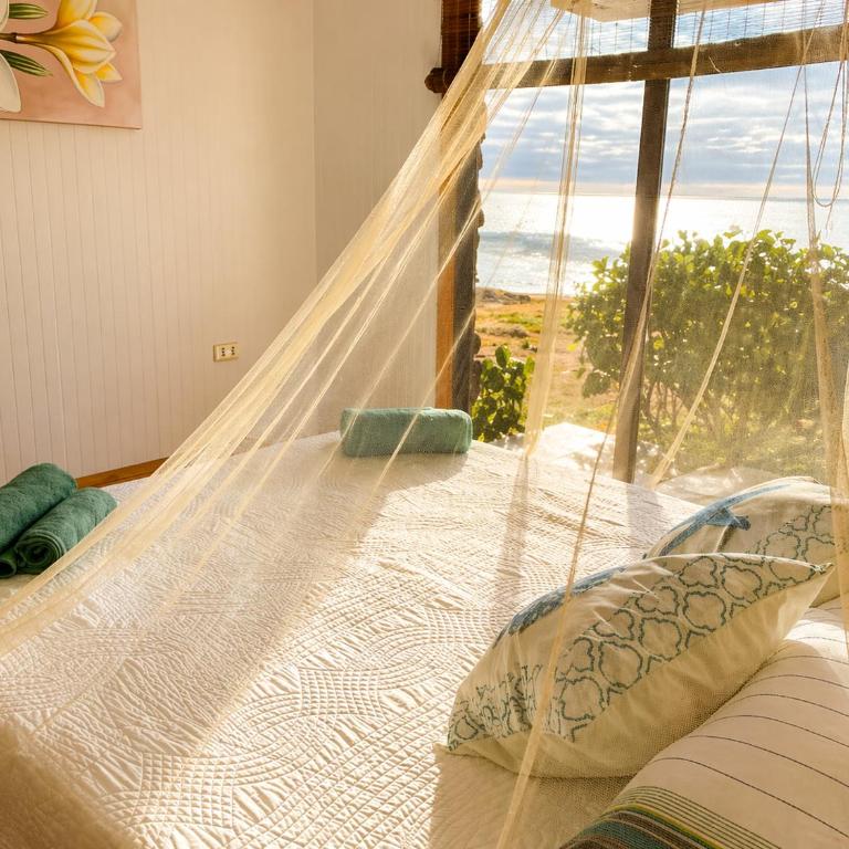 Cabañas & Hostal Tojika - Deluxe Bungalow with Sea View - 1