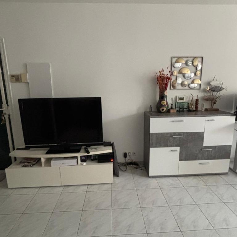 Royal Palm Juan les pins - Appartement 53M2 avec terrasse ensoleillée 5e dernier étage 200m de la plage - Appartement 1 Chambre - 6