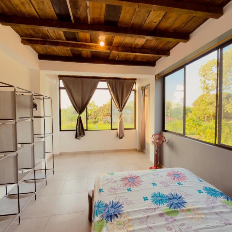Casa de los Tucanes - Two-Bedroom House - 8