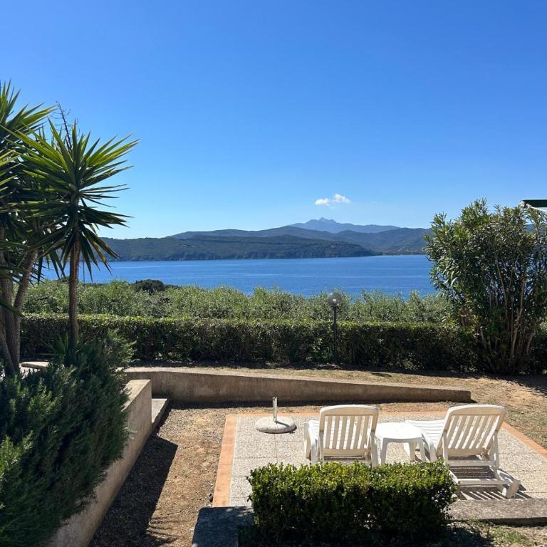APPARTAMENTI ZUCCALE - A 200 mt dalla spiaggia - Appartamento con Vista Mare - 4