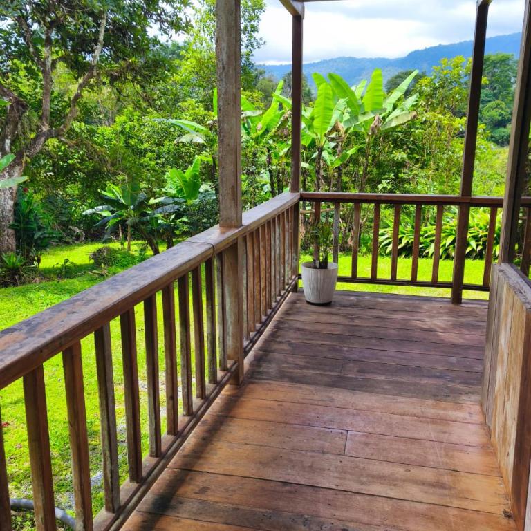 The Temple I, Mindo - Triple Room with Mountain View - 8