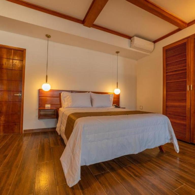 Riosol Laguna Azul - Habitación Deluxe - 1 cama grande - 2