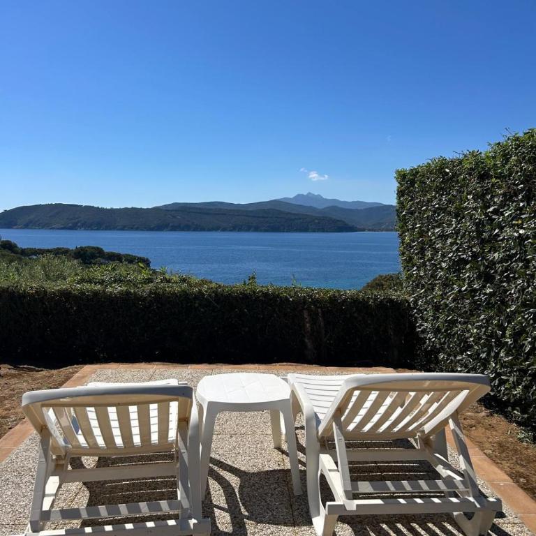APPARTAMENTI ZUCCALE - A 200 mt dalla spiaggia - Appartamento con Vista Mare - 4