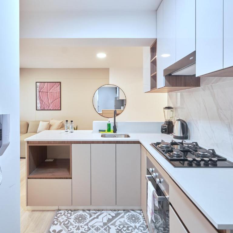 Amador Merino Reyna 346 Residences by Geko - One-Bedroom Deluxe Apartment - 13