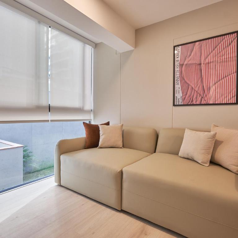 Amador Merino Reyna 346 Residences by Geko - One-Bedroom Deluxe Apartment - 17
