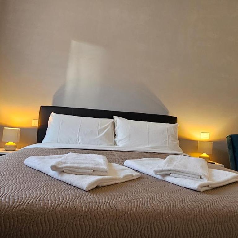 AMAVERONA Home - Appartamento con 1 Camera da Letto e Balcone - 2
