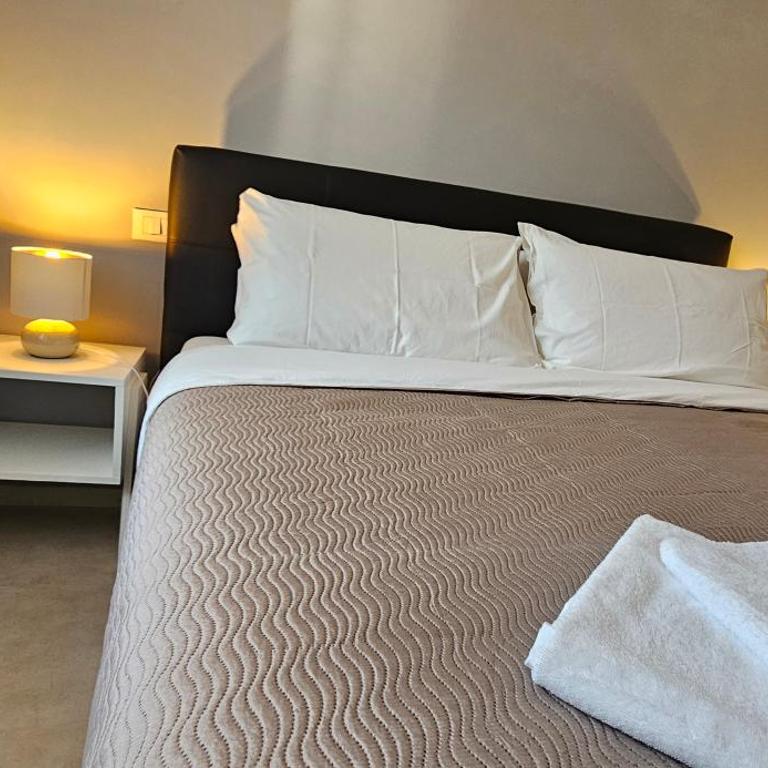 AMAVERONA Home - Appartamento con 1 Camera da Letto e Balcone - 5