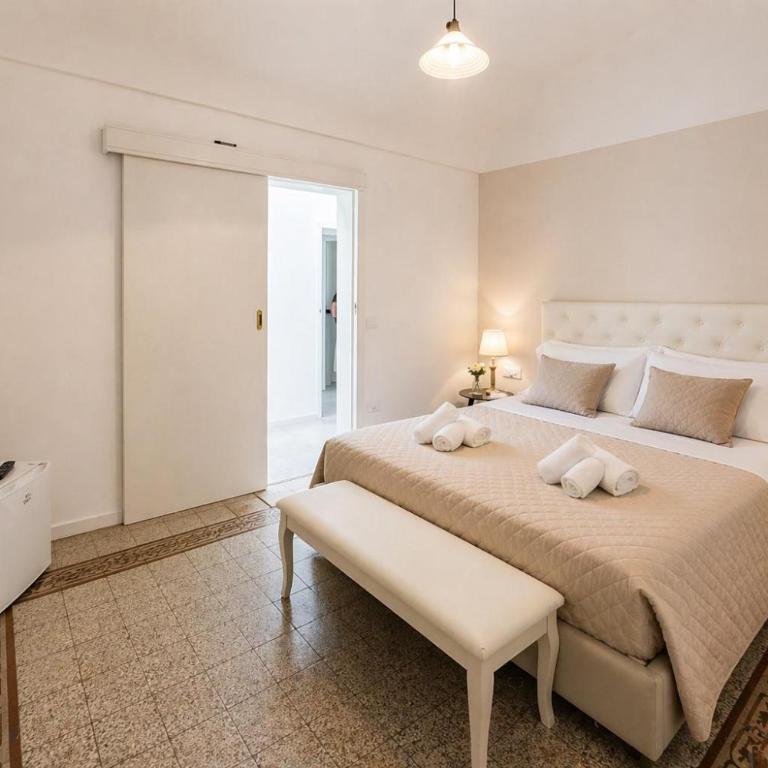 Immacolata Rooms - Ampia Camera Matrimoniale - 3