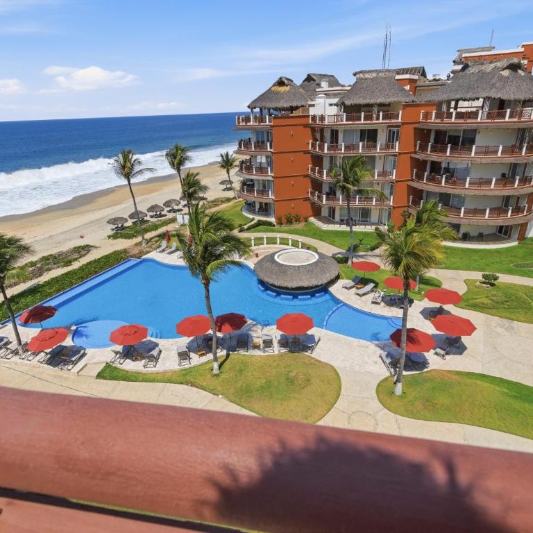 Oceanfront Apartments Vivo Resorts Puerto Escondido - Two-Bedroom Deluxe Apartment with Ocean View - 4
