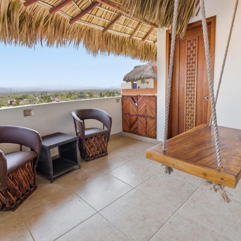Oceanfront Apartments Vivo Resorts Puerto Escondido - Two-Bedroom Deluxe Apartment with Ocean View - 3