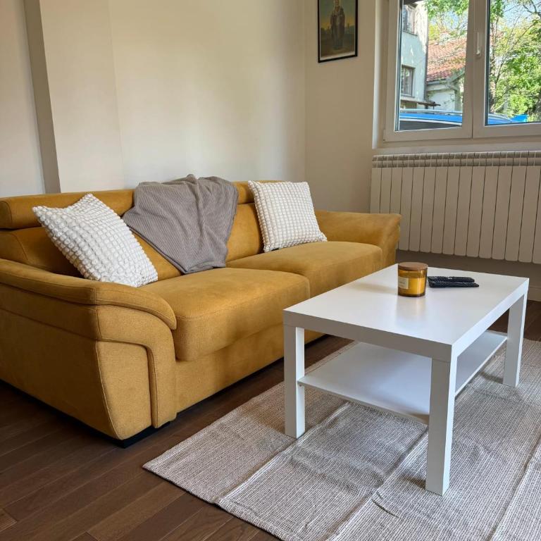 Stan na dan-Mia - Apartman sa 1 Spavaćom Sobom - 1