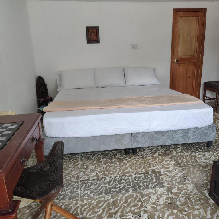 El Rincón Campestre, 2 piscinas y privacidad - Three-Bedroom House - 3