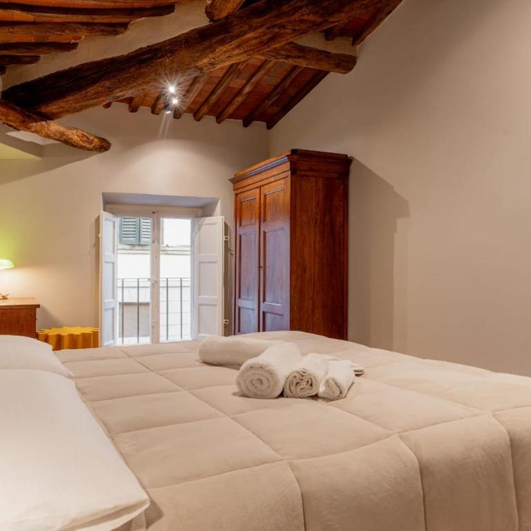 Loft in the heart of Lucca - Two-Bedroom Apartment - 12