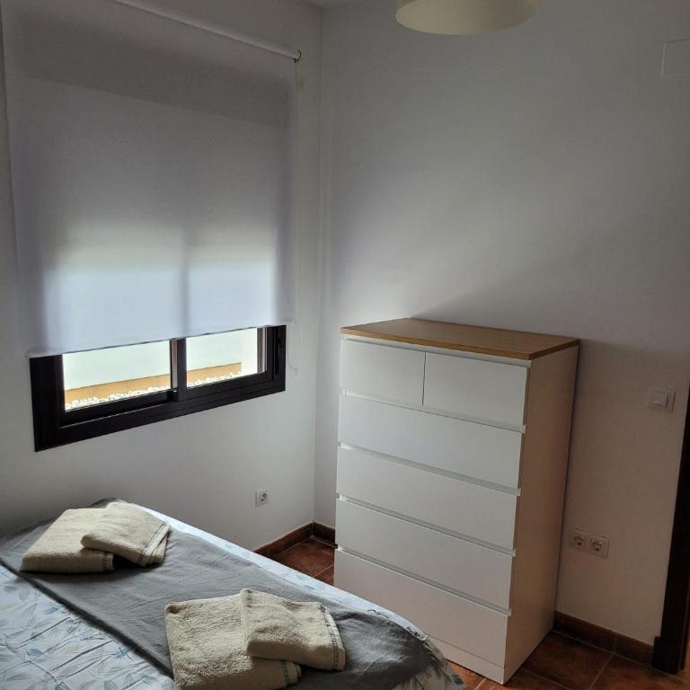 Ático luminoso con terraza privada - Apartamento de 2 dormitorios - 11