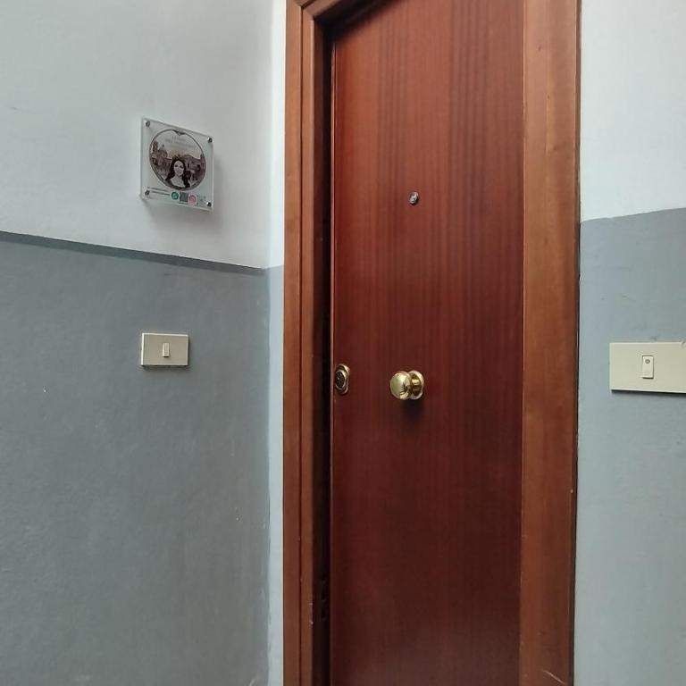 La casa dell' imperatrice Costanza - Appartamento con 2 Camere da Letto - 15