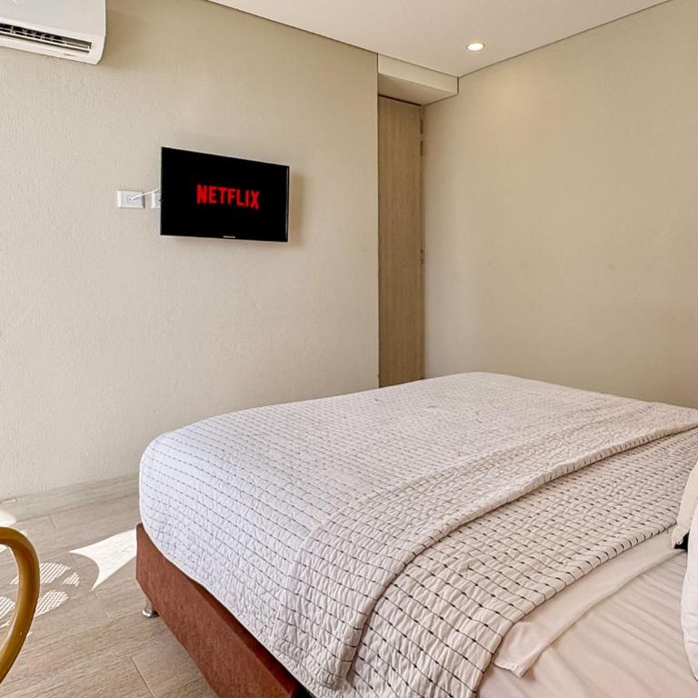 Martinique - Two-Bedroom Deluxe Apartment - 5