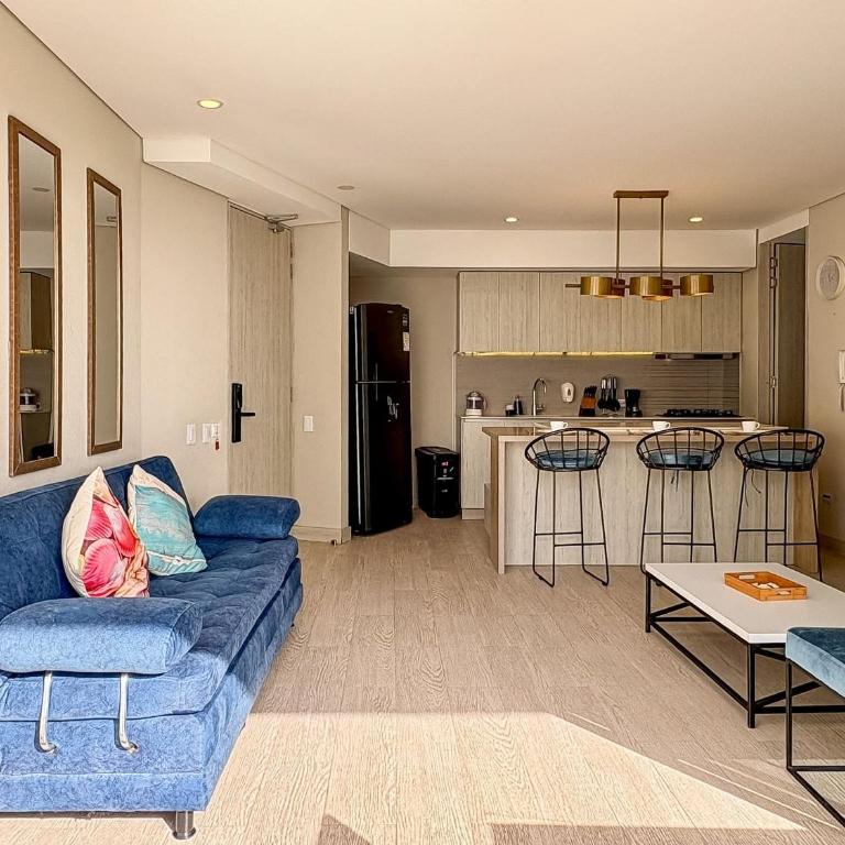 Martinique - Two-Bedroom Deluxe Apartment - 12