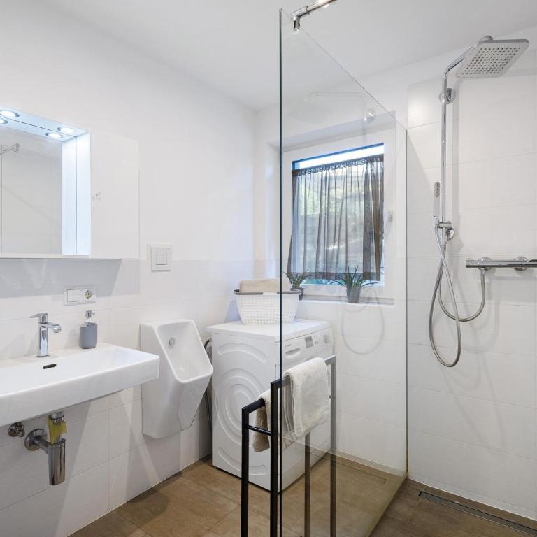 Zum Lindenwirt al tiglio - Apartamento Deluxe de 2 dormitorios con vistas al jardín - 17