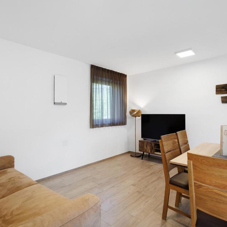Zum Lindenwirt al tiglio - Apartamento Deluxe de 2 dormitorios con vistas al jardín - 10