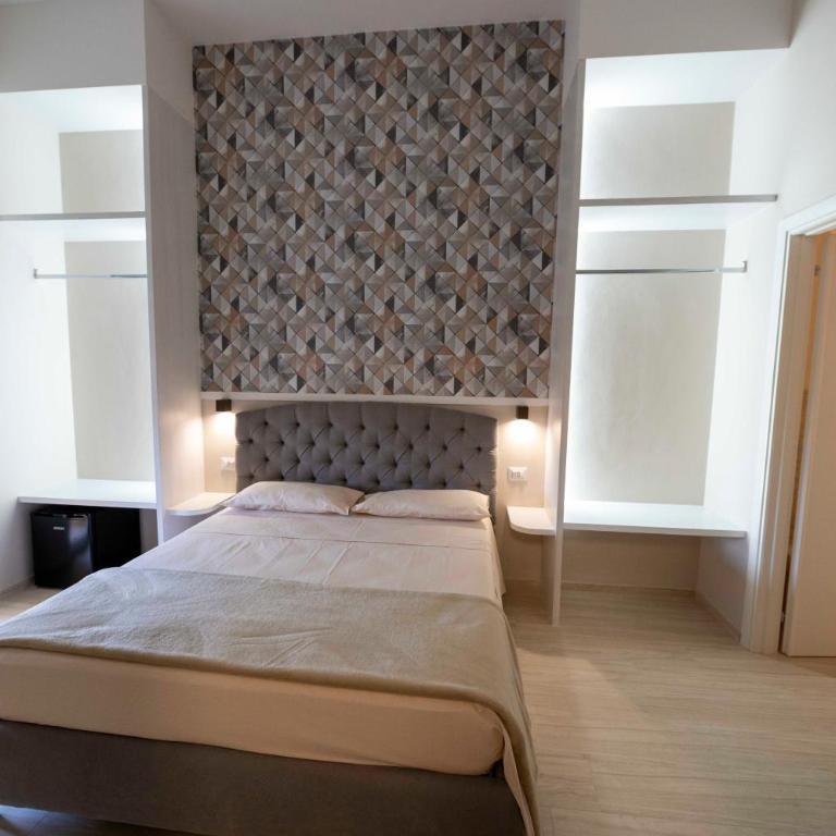Teresita - Guest House - Standard Queen Room - 1
