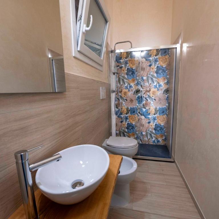 Teresita - Guest House - Standard Queen Room - 10