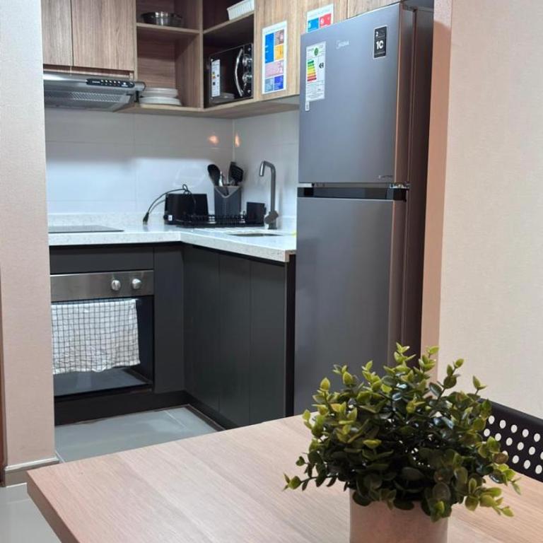 Depto hasta 3 - moderno en Metro Santa Ana - Excelente ubicación y conectividad - One-Bedroom Apartment - 2