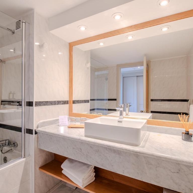 Hotel Puerta del Sur - Double Room with Terrace - 3