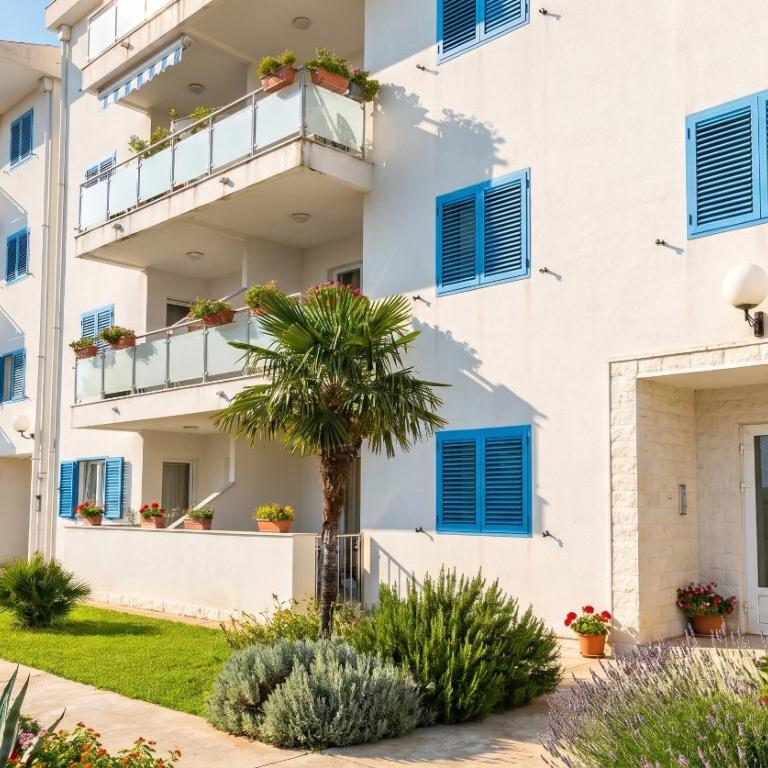 Palm Bay Apartment - Two-Bedroom Apartment - 24