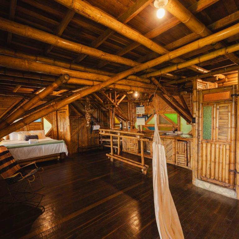 Ecohotel Tierra de Agua - Habitación Doble con balcón - 2 camas - 4