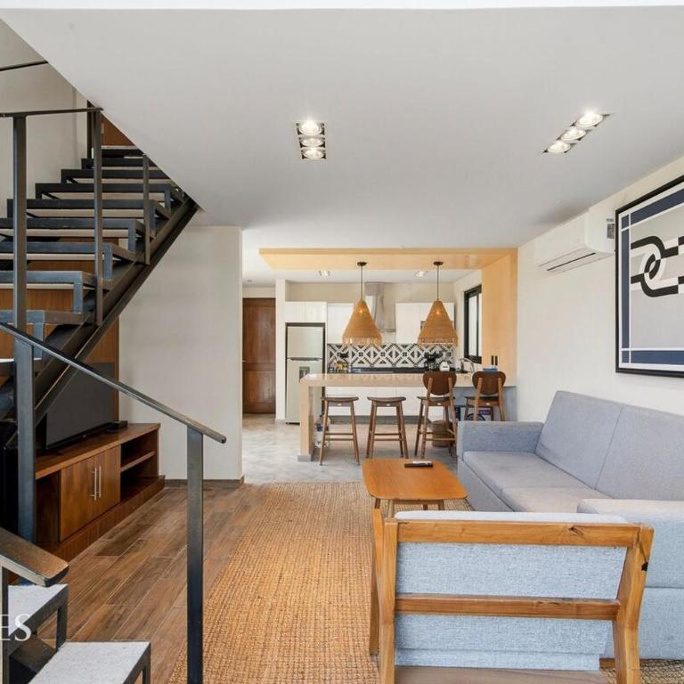 1 Br. Penthouse with Top Nature Views - One-Bedroom Apartment - 2